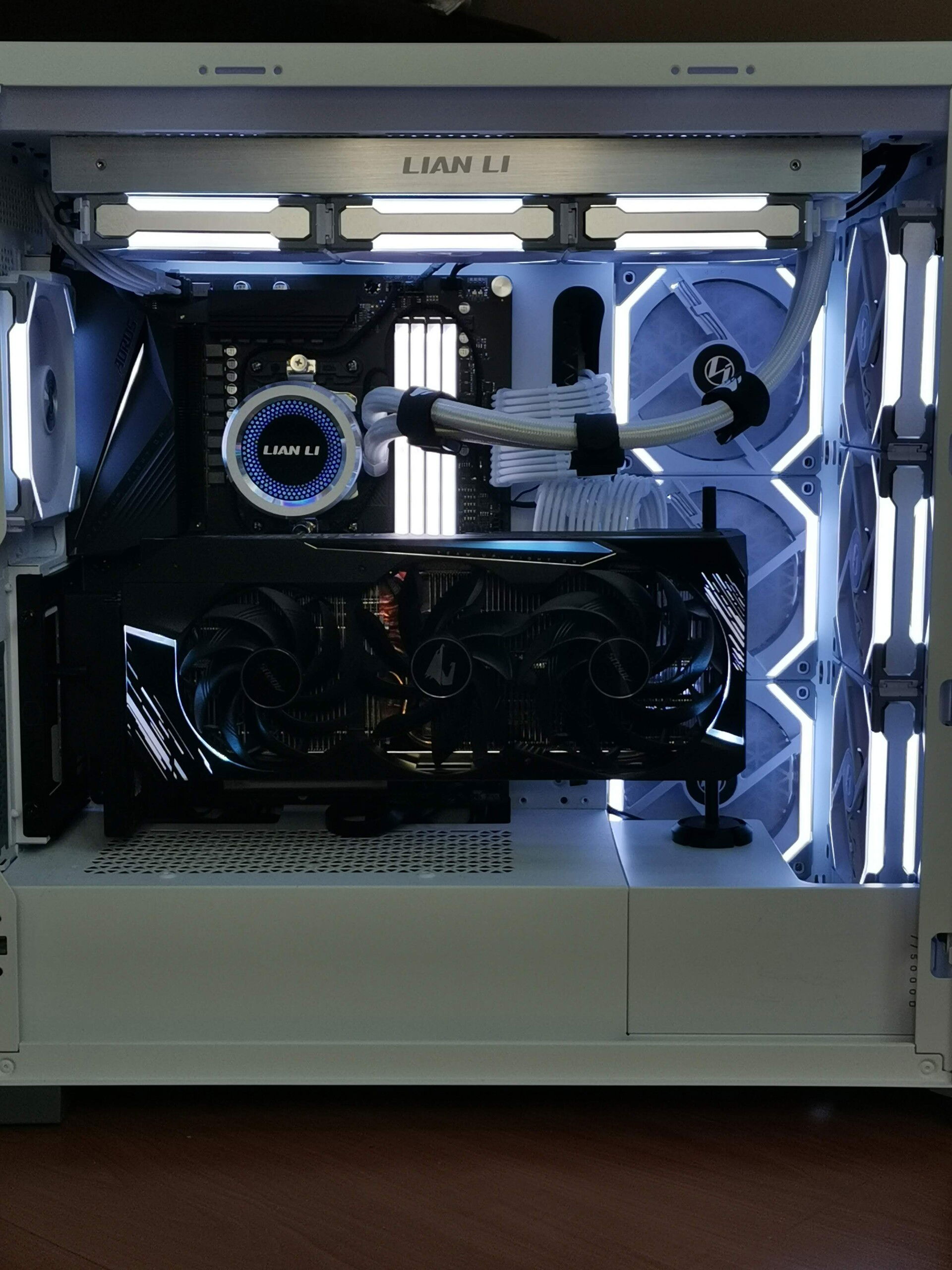 High end PC Build For A 16yr Old Builds gg high-end-pc-build-for-a-16yr-old-builds-gg