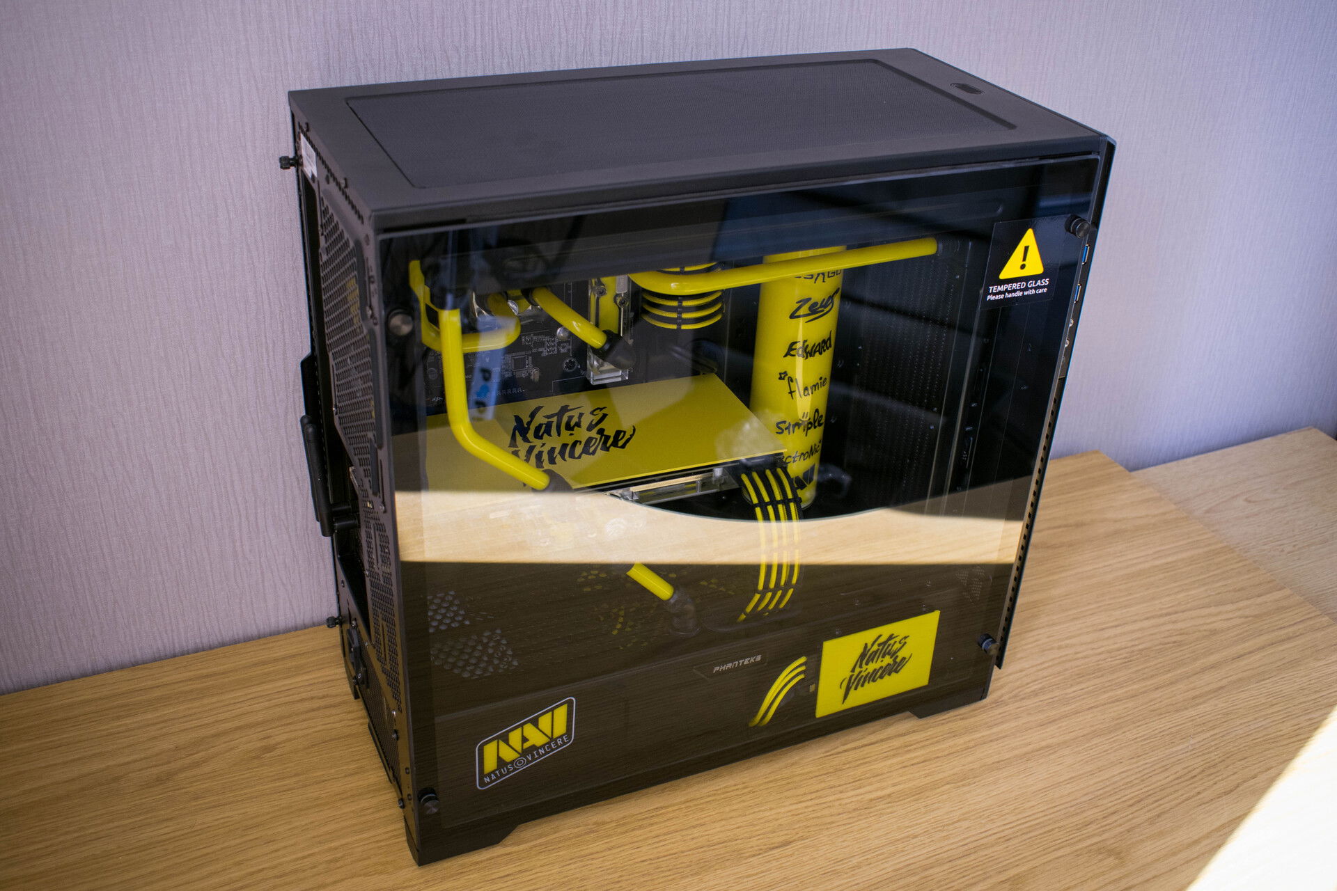 Na'Vi.CSGO Themed » builds.gg