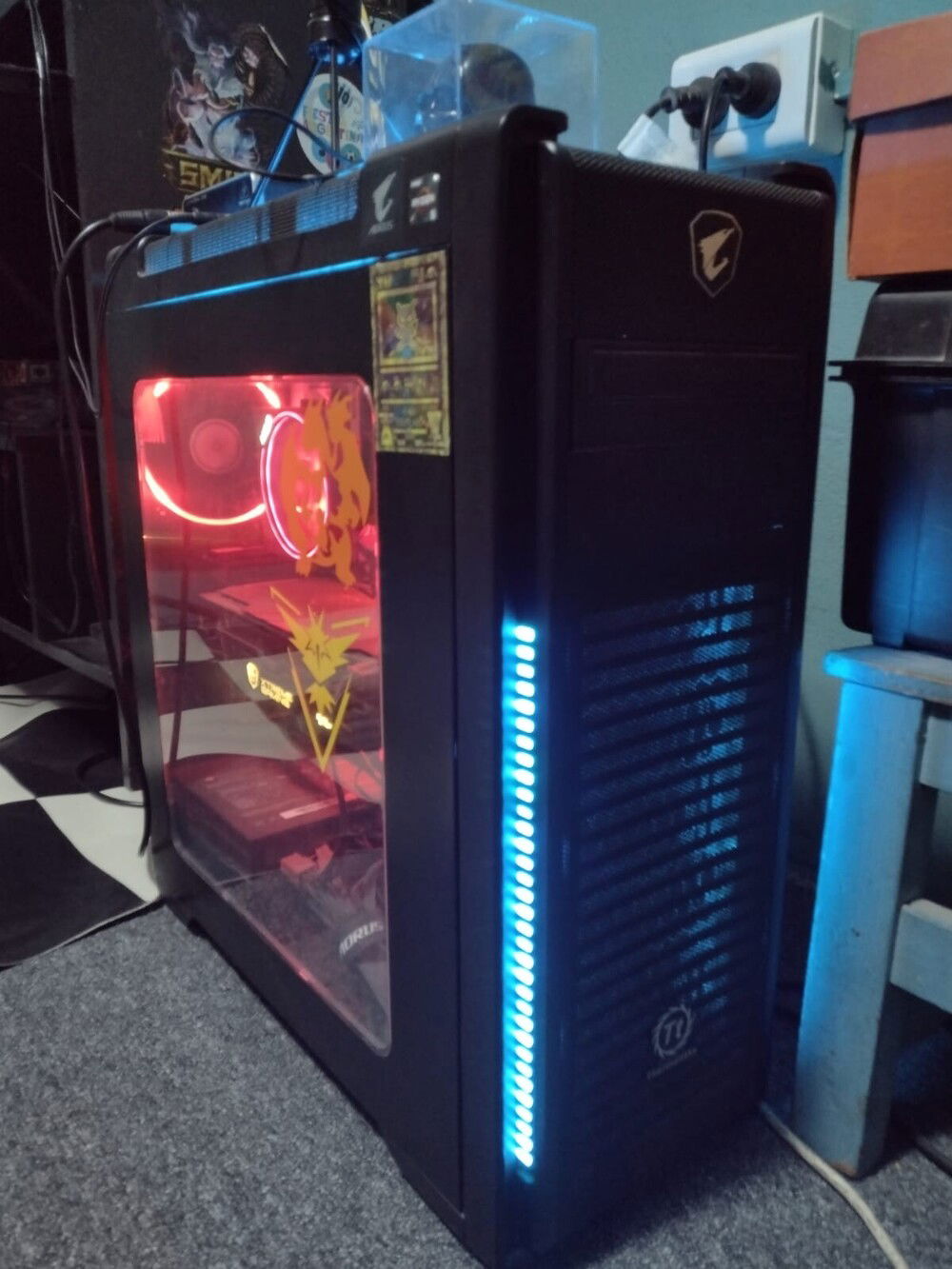 el Versa C21 amor a primera vista en mis ojos, y si, tengo lectograbadora de DVD en 2023, porque siempre algun familiar me viene con algun disco...