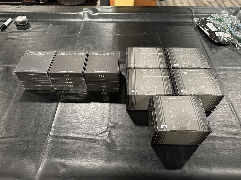 Fans and fan RGB frames have arrived. At what point can I get a Phanteks sponsorship?