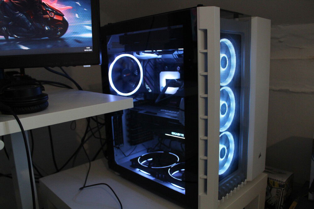 Main Gaming Rig / Turbo Bessie V3.0 » builds.gg