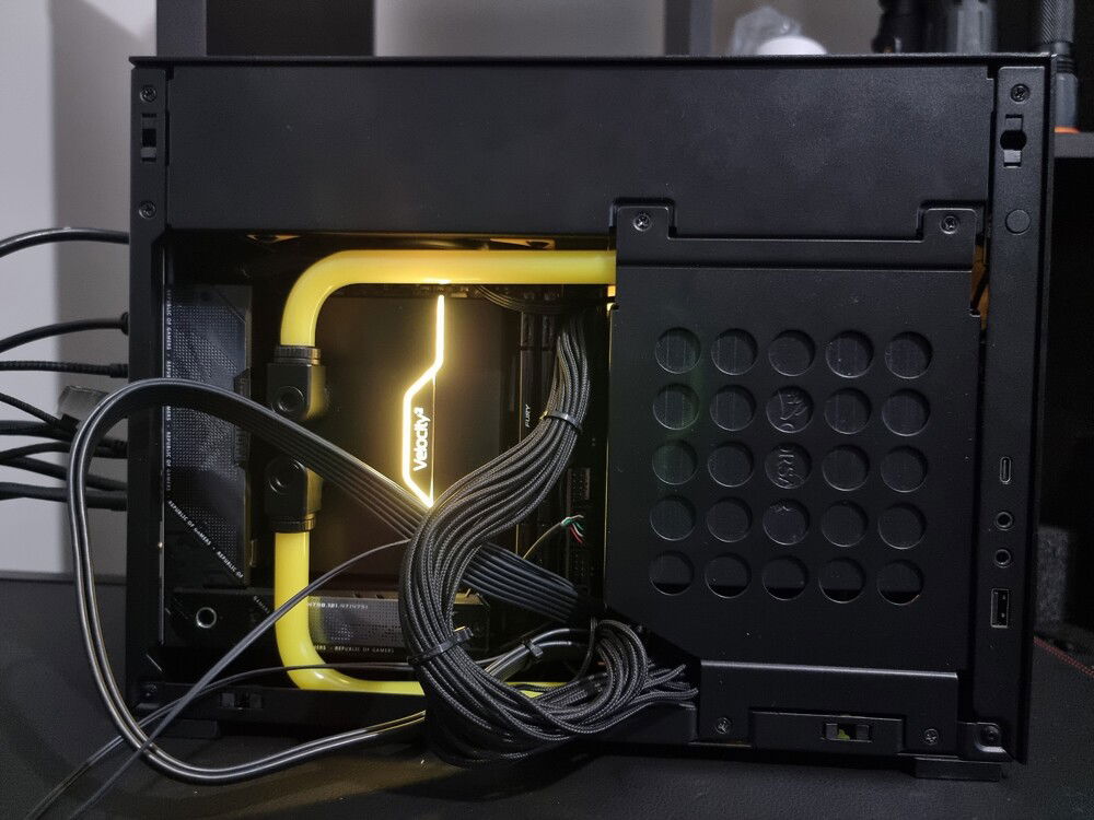 Eventually I managed to get the majority of them in, but the ridiculous 12VHPWR cable and ATX cable I left hanging out until my crimp tool and terminals arrived.