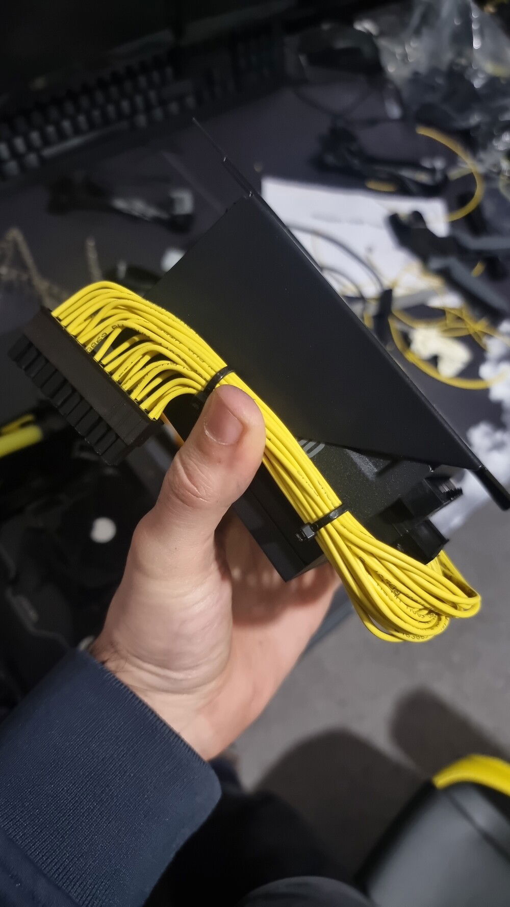 Mock up of the custom cable routing. Individual wire lengths are tailored so that the cable naturally holds this shape!