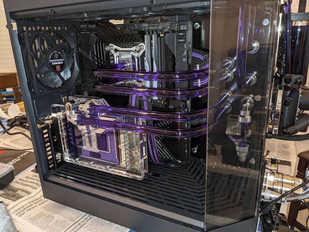 Filled full of Grape Soda (Mayhems X1 with dye).  I would have liked to have used DP Ultra, but my MORA will be hanging under my desk and propylene glycol is nasty stuff.  X1 is not as robust, but it won't kill my dogs if it leaks.  Side note: X1 smells like whiskey.