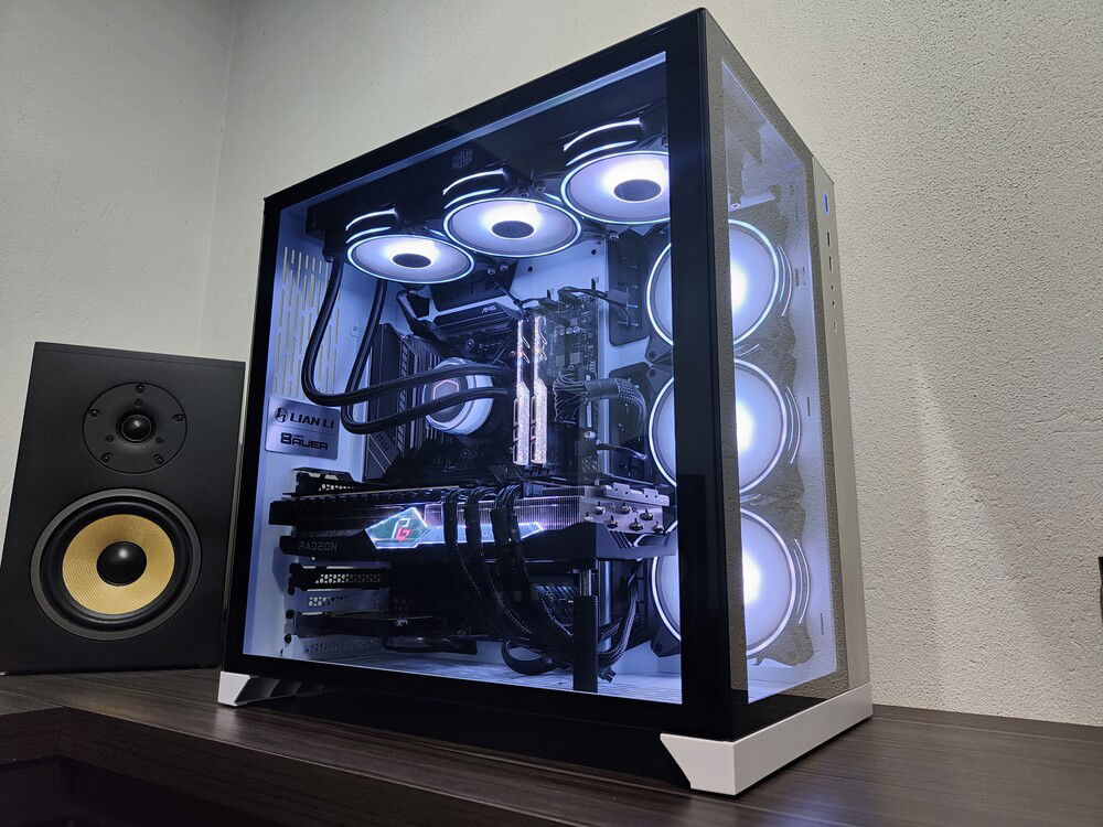 July 2023 - Ryzen 7 5700X + RX7900XTX