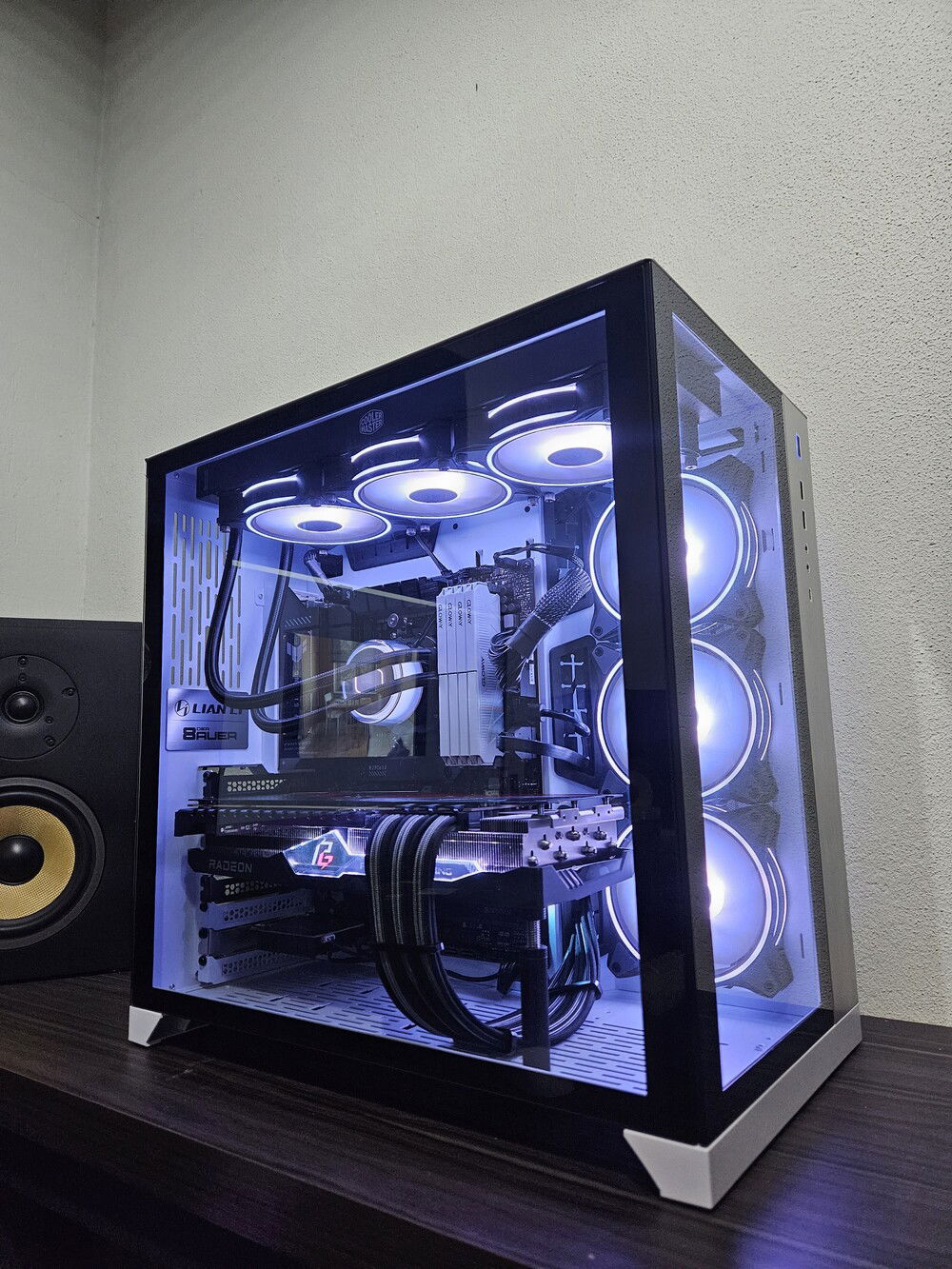 November 2023 - Ryzen 7 7700 + TUF X670E-PLUS + RX7900XTX