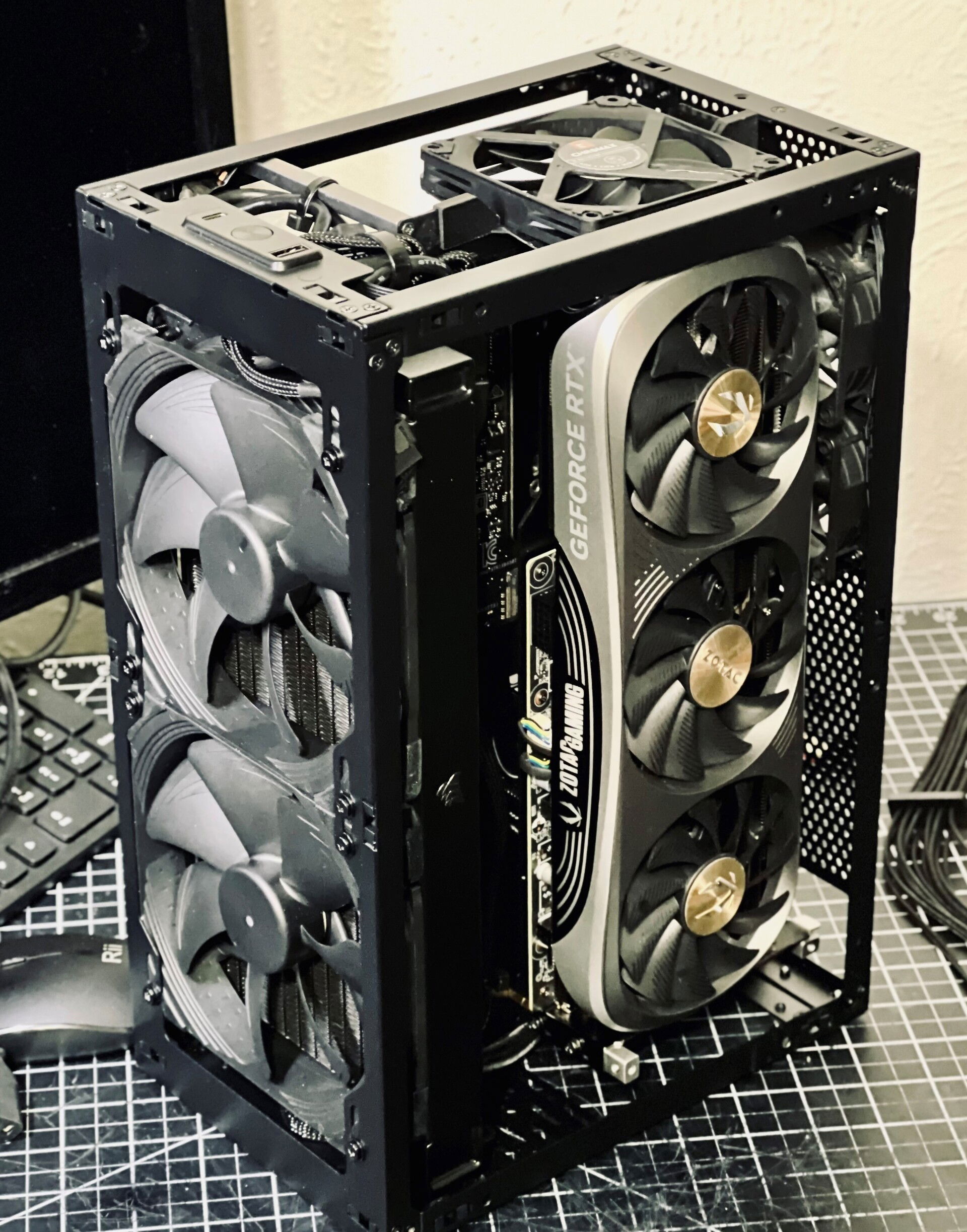 Meshlicious with 7700X/4070 Ti and some added case fans » builds.gg