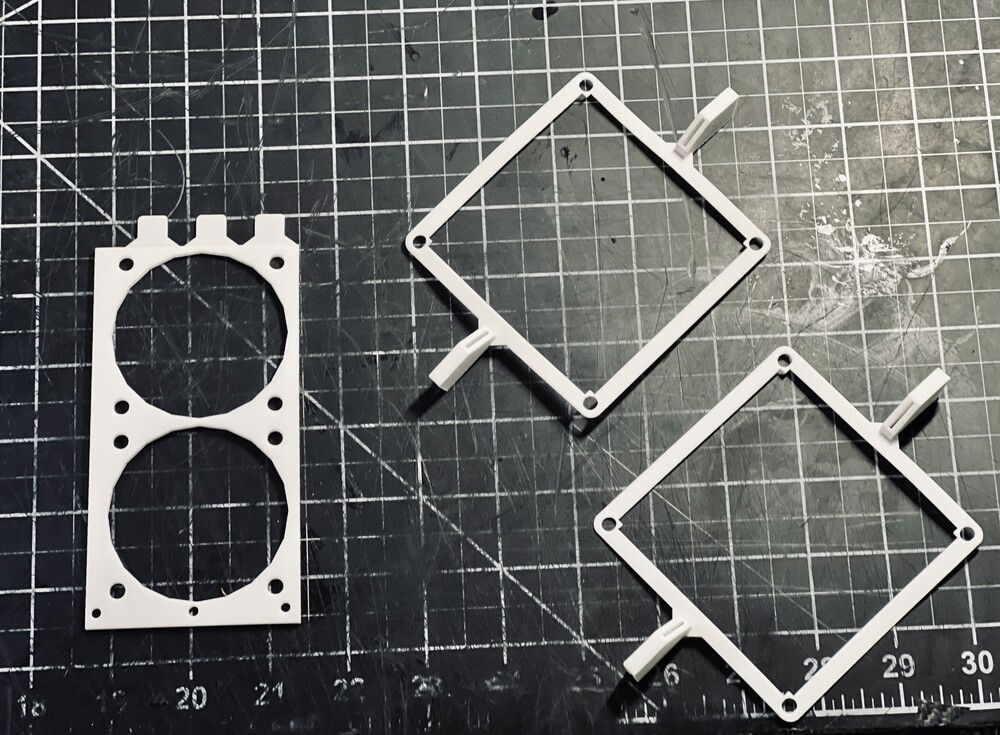 There are a few designs for the brackets, all pretty similar to this. Note: they sent me two of the top brackets - only one was used.
