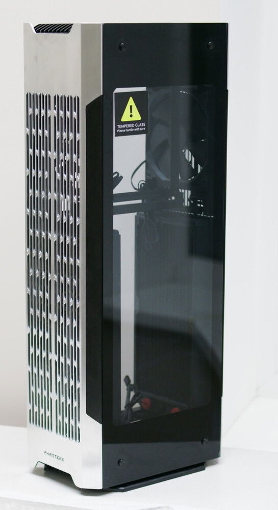 general view, case exterior ready