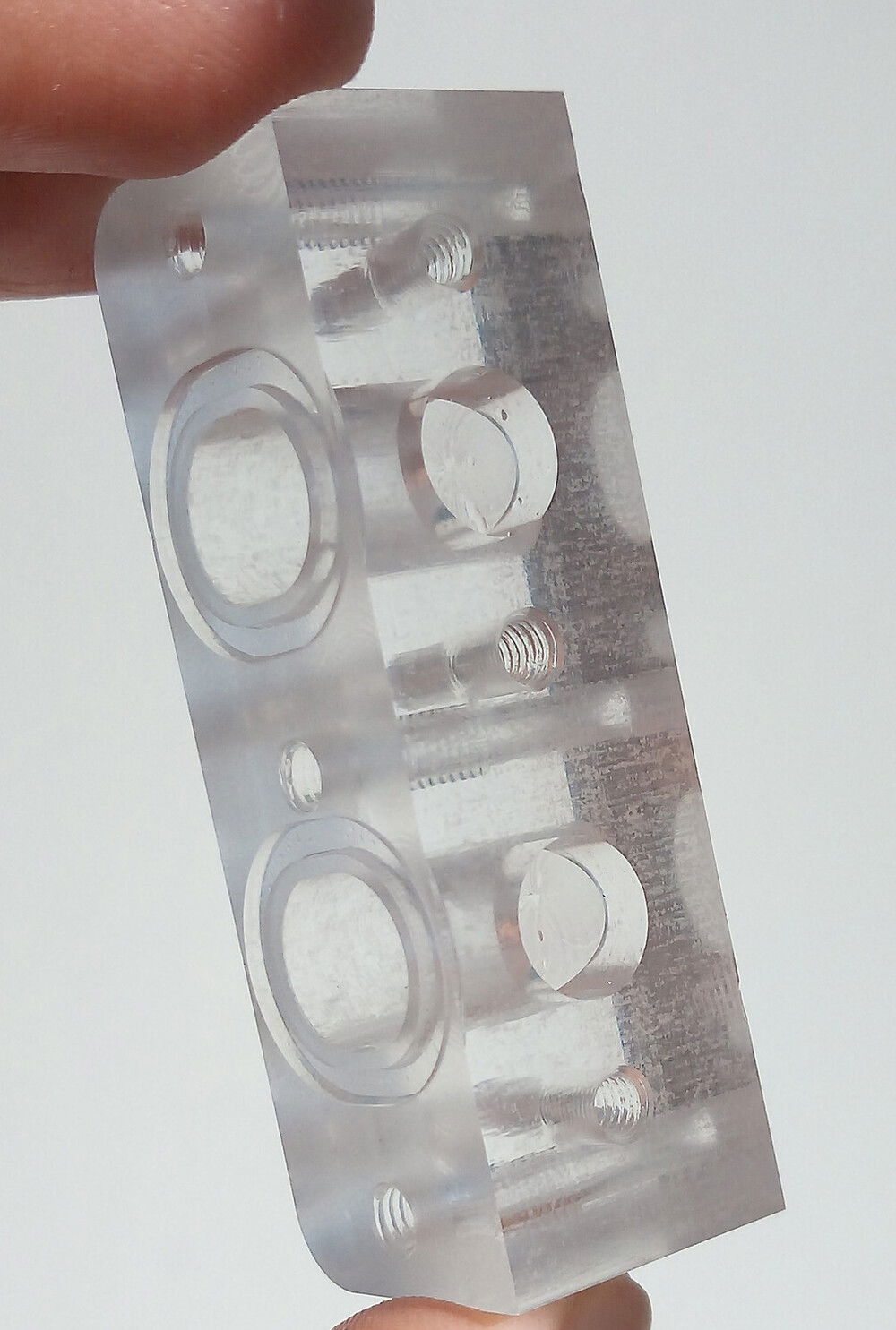 the terminal that can be used to move the distro and dualtop relative to each other