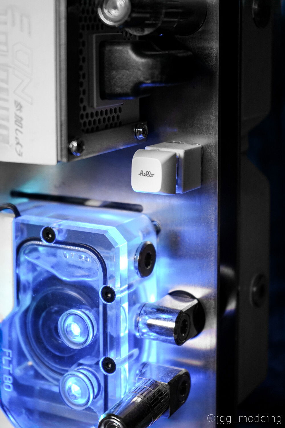 reservoir and power button