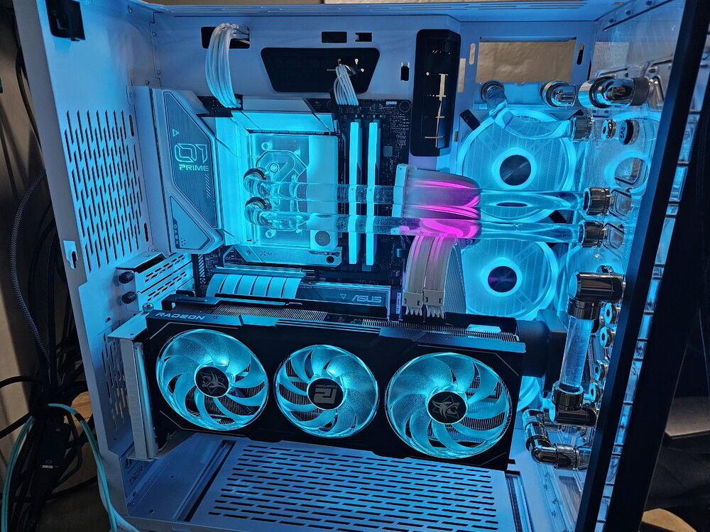 Finally got the Distroplate and CPU waterblock in!