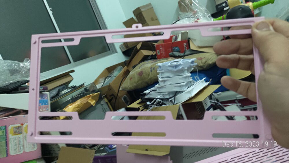 Removable rad mount.