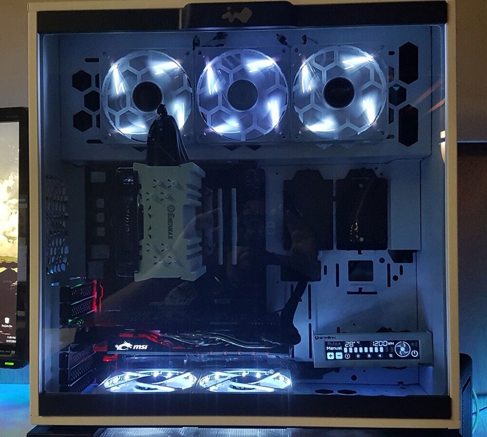 Case swapped for an InWin 303