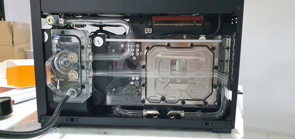 2x180 bends. One from radiator to inlet of reservoir. One from outlet of reservoir to GPU.