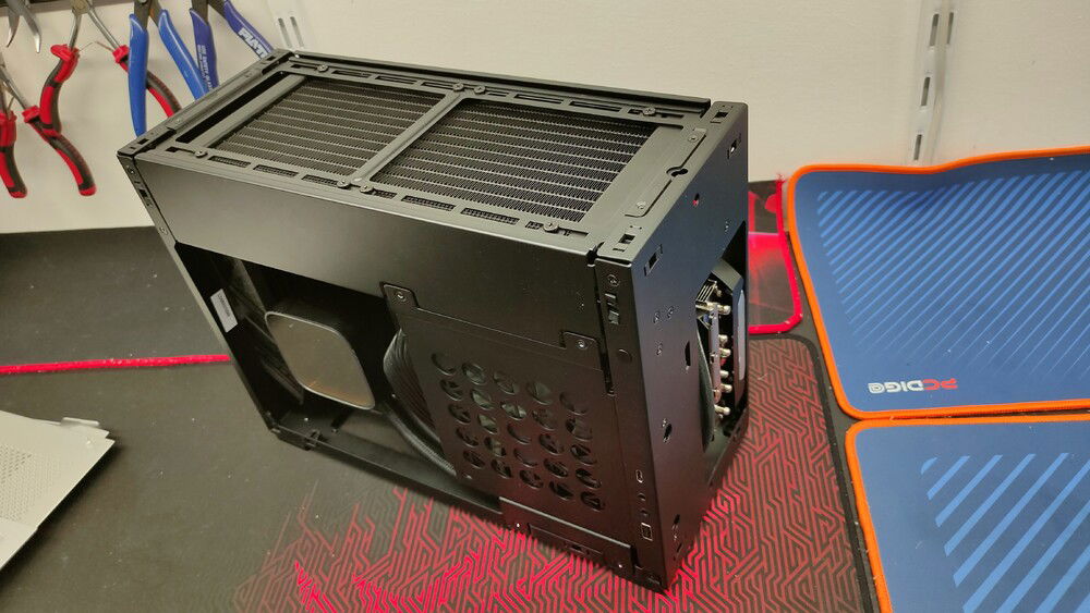 Side view after building, radiator side