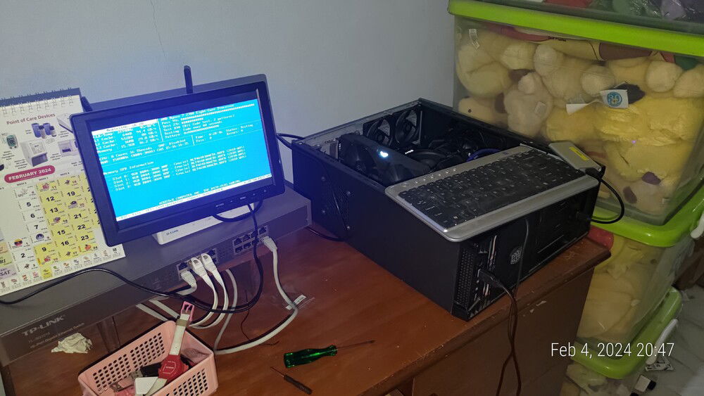 Finally booting.