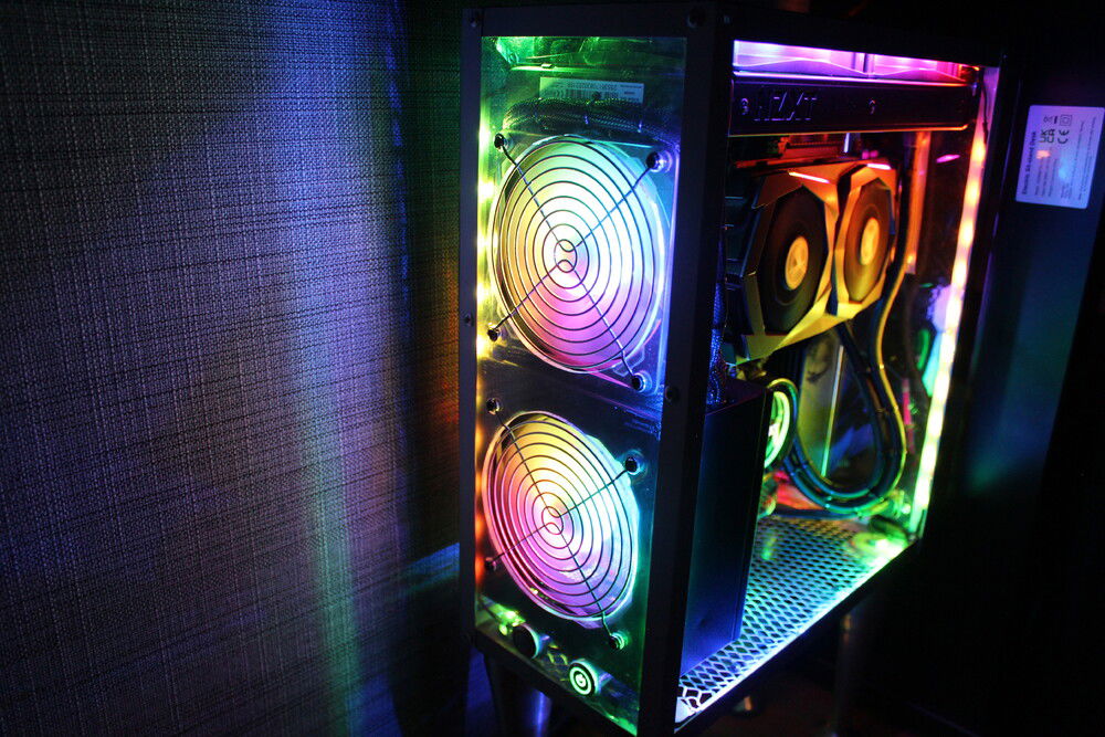 The front has two 120mm NZXT RGB Core fans, one blowing air directly into the GPU, the other replacing the original PSU fan.