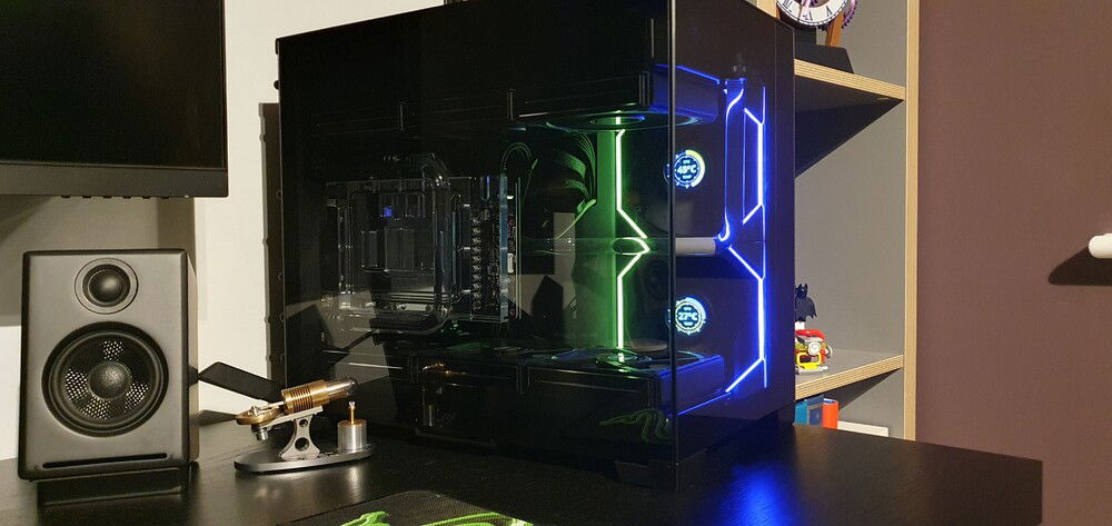 So much reflection! The black border was very easy to scrap off the side panel, but was fused to the front panel. Got a new piece cut and resprayed.