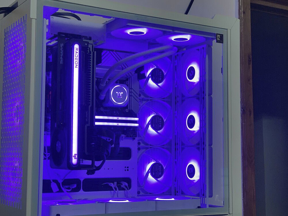 light room, all rgb on