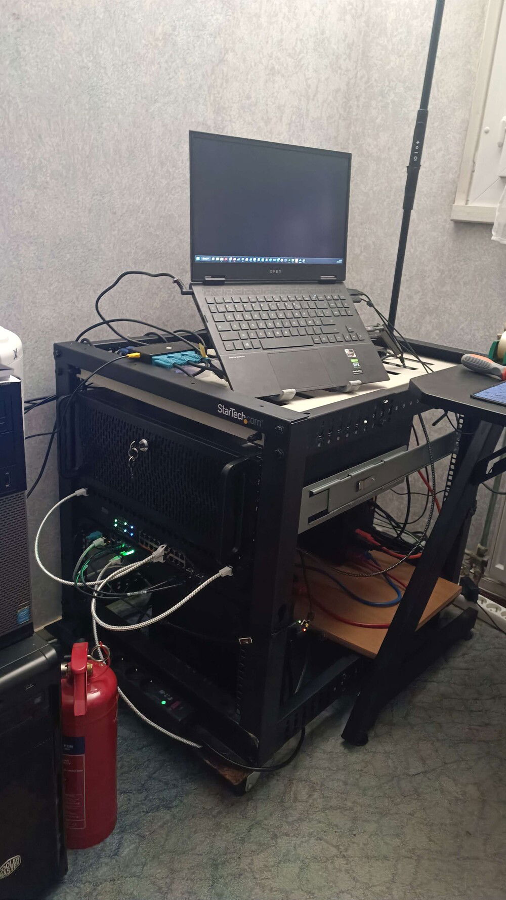 I'm really proud of the job done here and I can't wait to get to the next part !