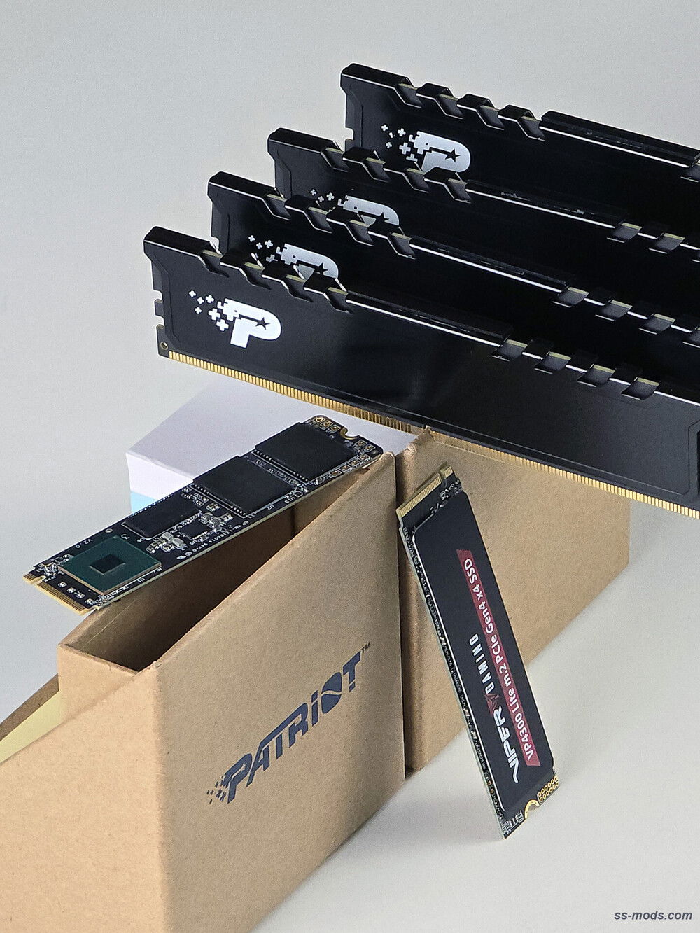 DDR5 and M2 also non RGBs :D