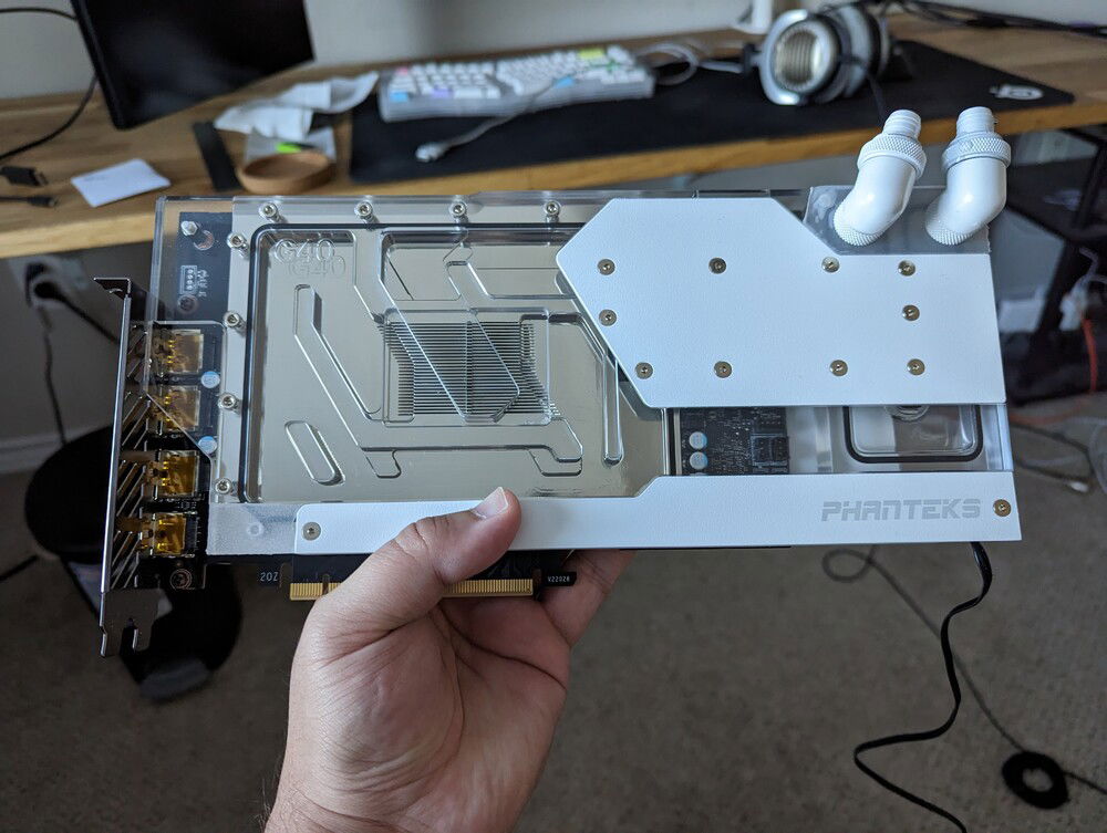 waterblocked 4090 pre vinyl