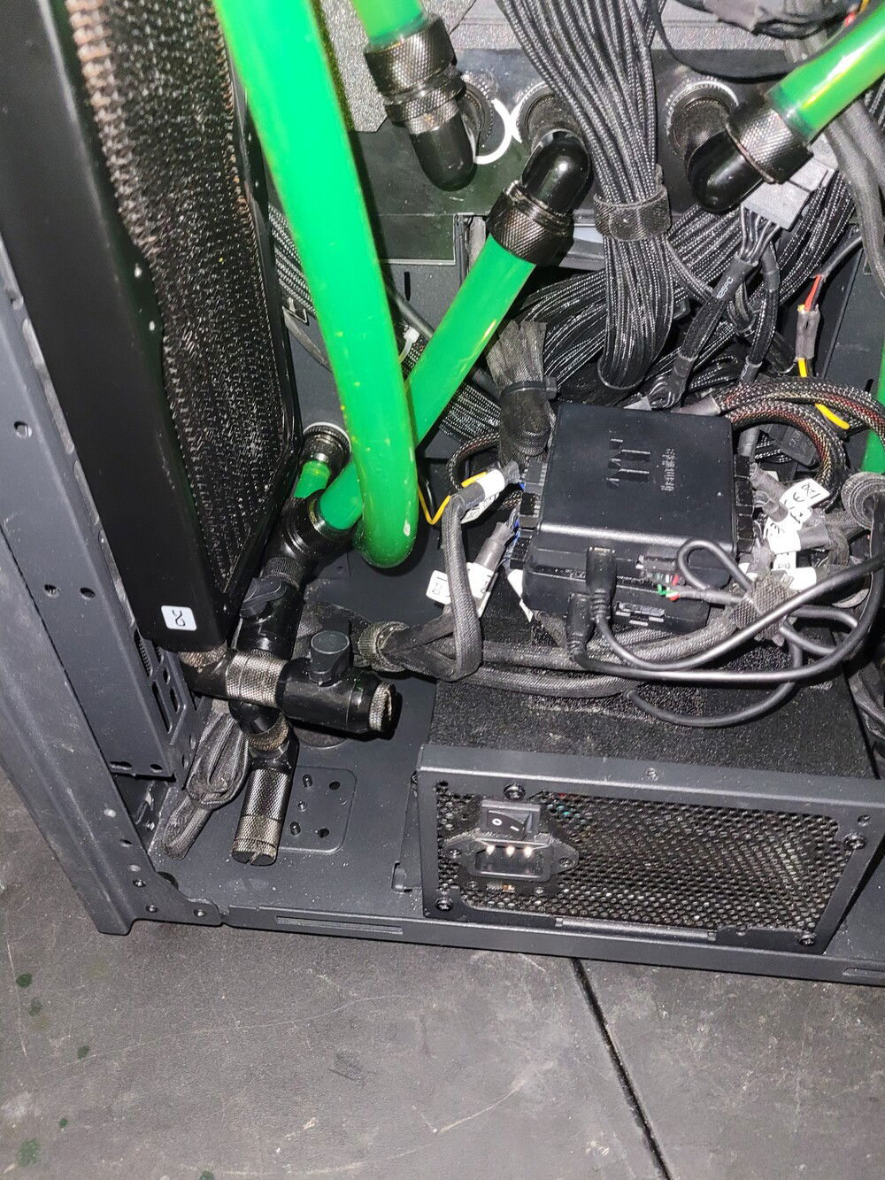 CPU loop drain ports