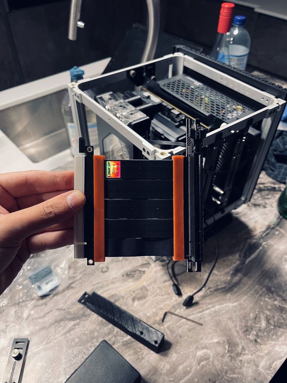 Short and tiny riser cable!