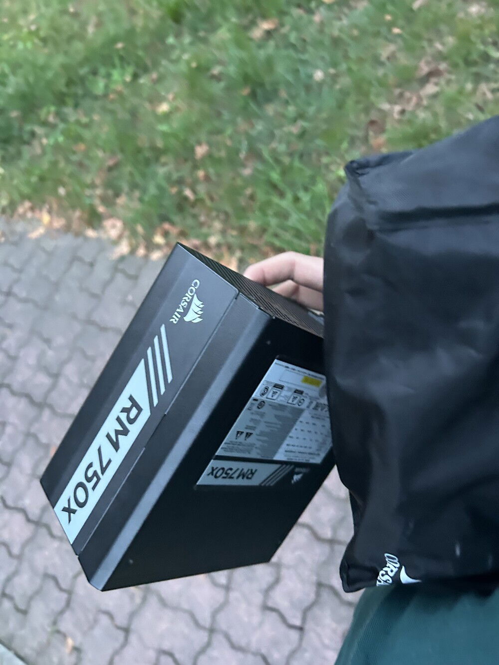 One hour after the seller posted it, I drove to him, luckily just 5 km away, and picked it up while also shopping for my groceries.