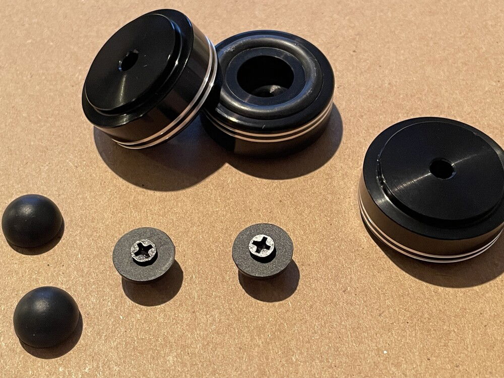 Of course we need better case feets :)