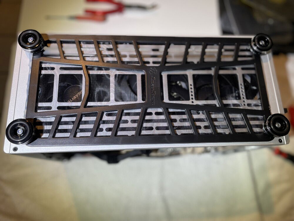 bottom intake dustfilter