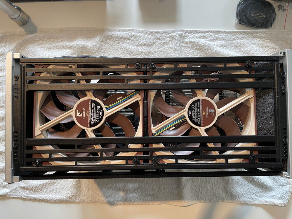 "old" standard fan-bracket