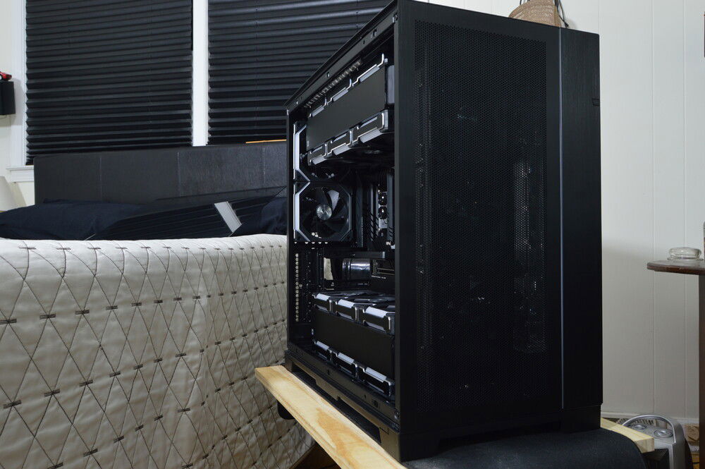 I decided to use a front mesh kit with fans instead of glass on this build and glad I did.