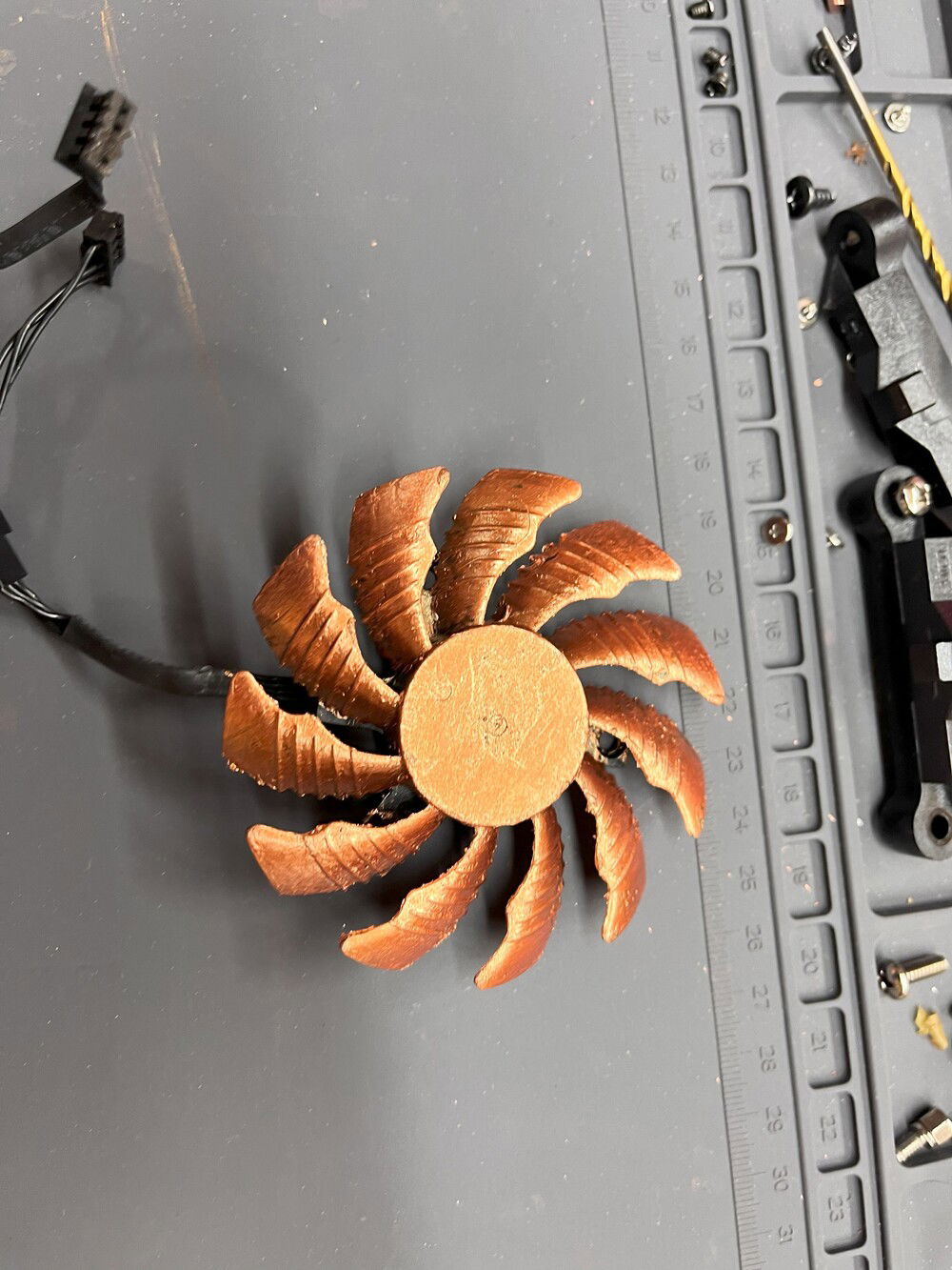 The GForce 3060 was not going to stay with the fans, one way or another, so I started to cannibalize the fans and tried my hand at copper leaf. Not sure where it would go, but an interesting exercise in practicing using leaf.