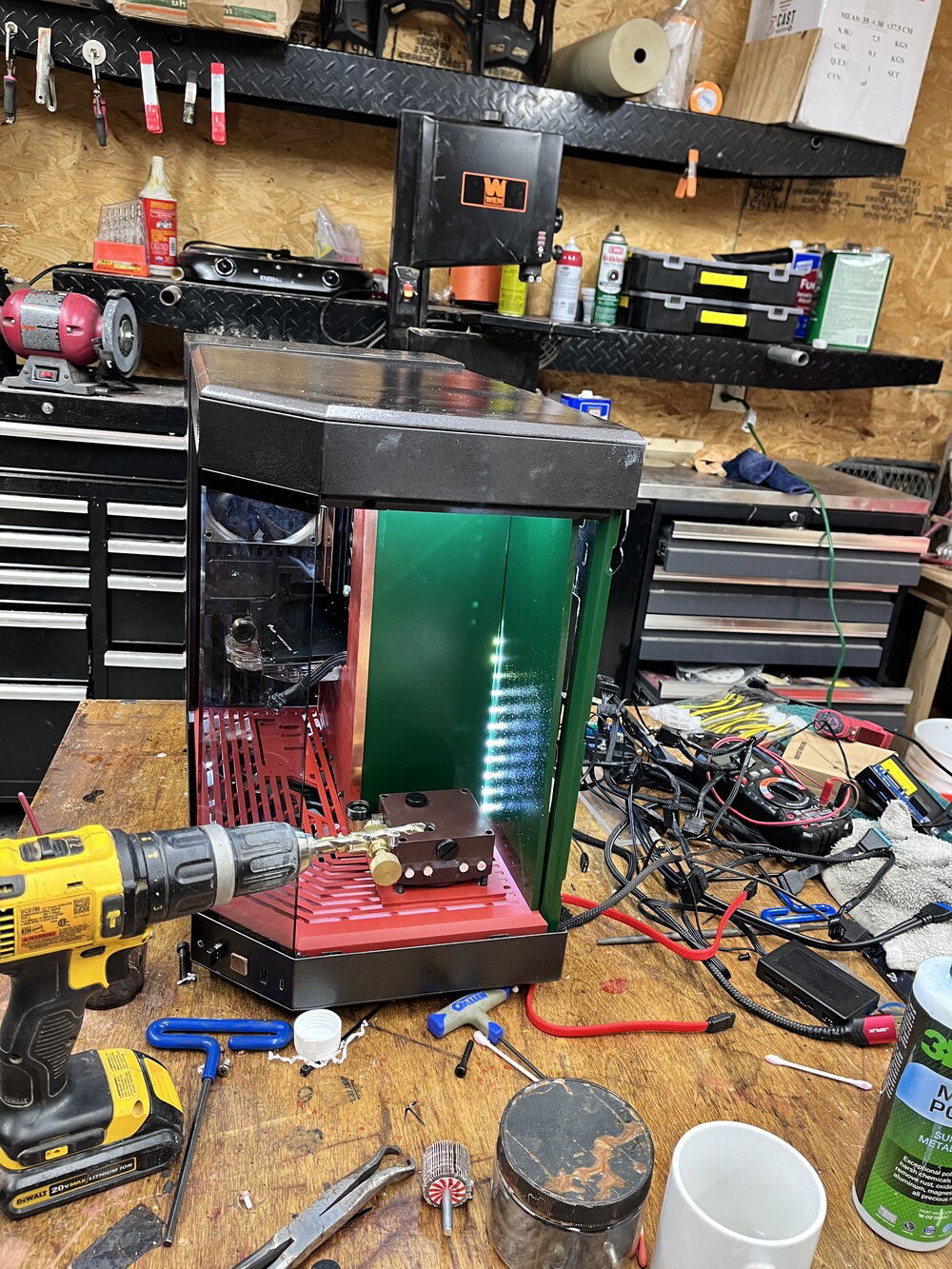 Now that the fans were gone as there was no space with the canister, I decided to use some of my favorite material Plexi and cover up the back. Clean the presentation up and make some continuity.