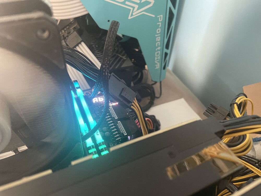 (v1) RAM sticks and power buttons.