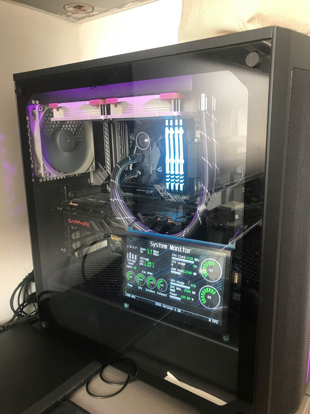 7" lcd display for rPi. because of its height, It had to be installed a bit of ghetto style. I'm not proud of myself