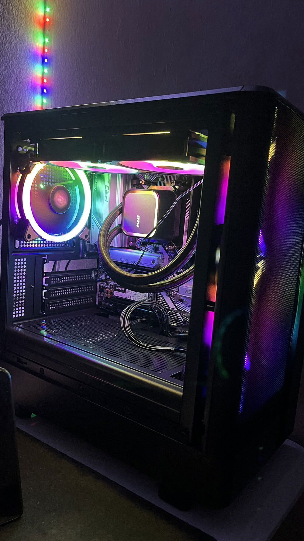 System Unit without a Graphics card yet