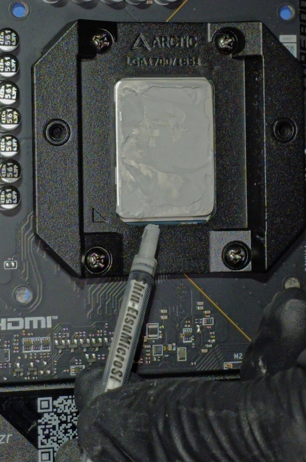 installed contact frame & applied thermal compound