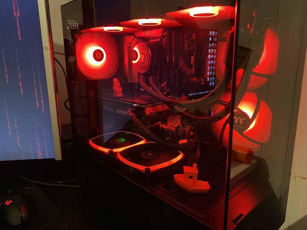 Final-ish, probably going to get a 3080ti in the future but 3060 for now I guess. Added a benchy, though it should be swimming in the sea of cables behind my other side panel.