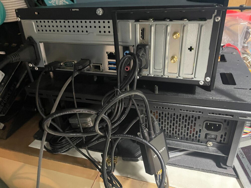 Back plate and ports. Typical layout.