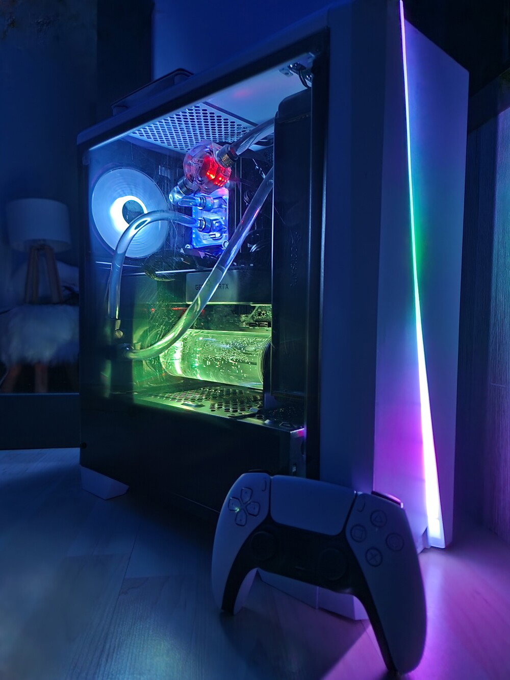 My first custom watercooling build using soft tubing, cooling the CPU only (2022)