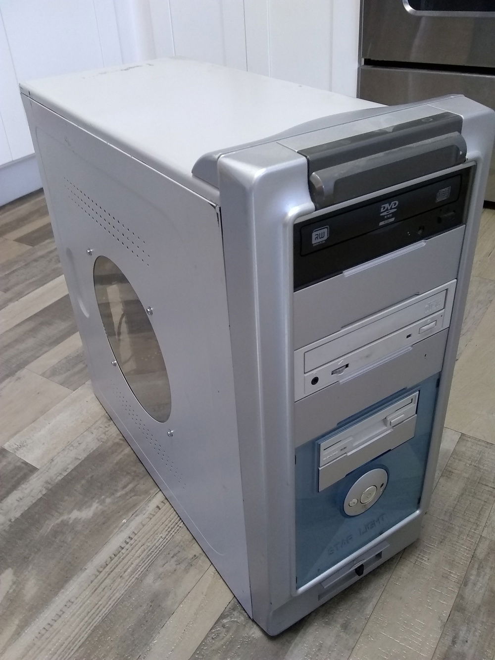 Her old case.... Hello.... 2000 is calling and wants their floppy drive back