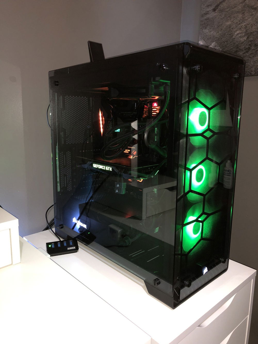 I'm sorry it's late and there's bad lighting in my room.