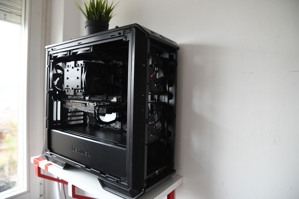 Who doesn't like nudes?