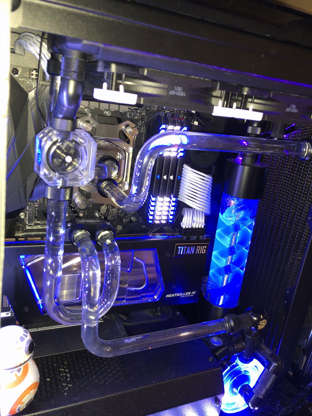 There are temperature sensors monitoring all important hardware