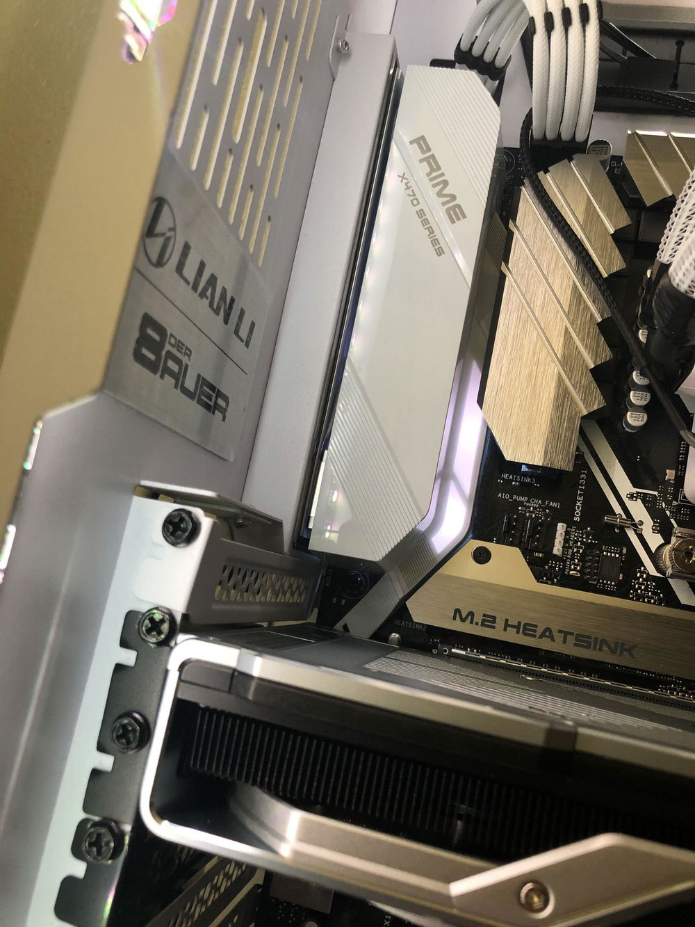 Lian Li x Der8auer PC-O11 Dynamic in White