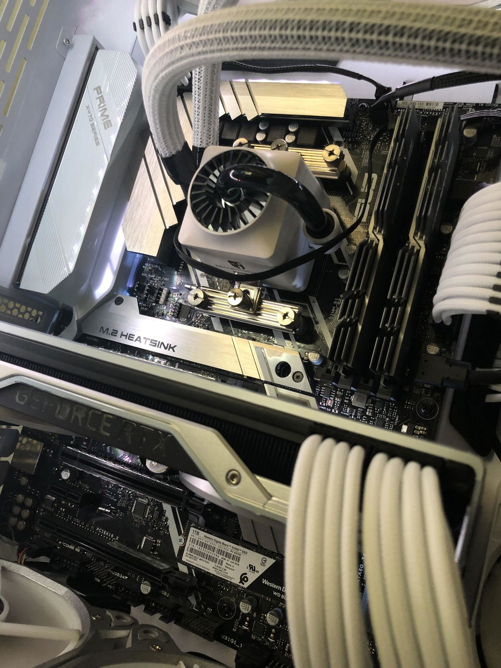 Captain 360 EX White RGB