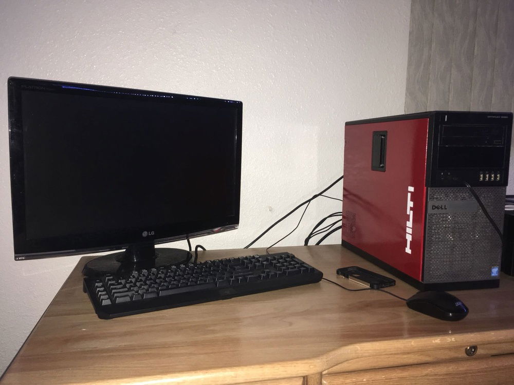 PC and monitor